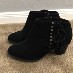 Black booties!